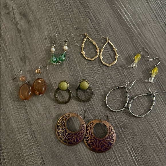 Jewelry - Chic Multicolor Earring Collection